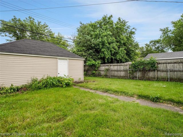 26616 Hampden Street, Madison Heights, MI 48071