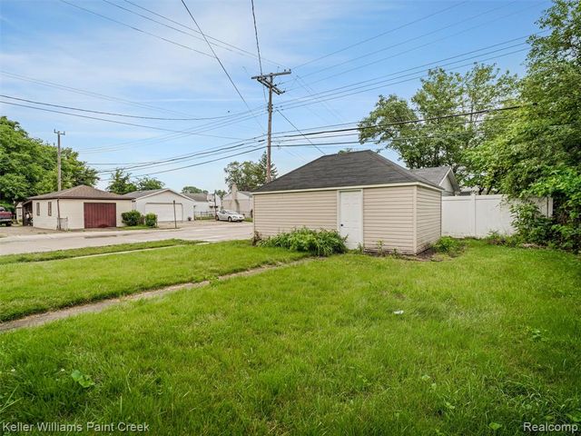 26616 Hampden Street, Madison Heights, MI 48071