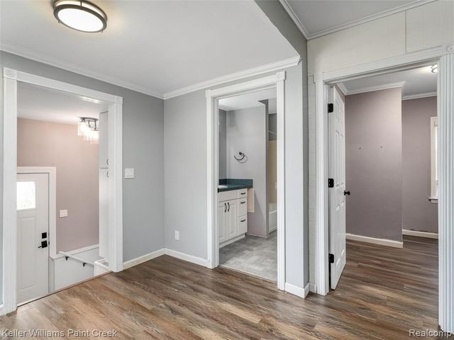 26616 Hampden Street, Madison Heights, MI 48071