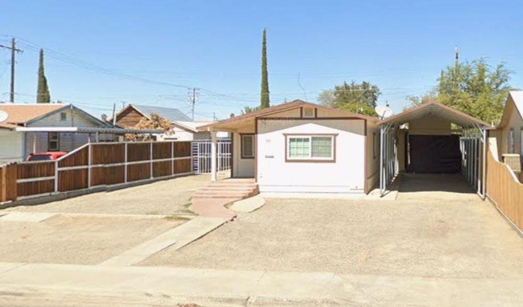 309 E Madera Street, Avenal, CA 93204