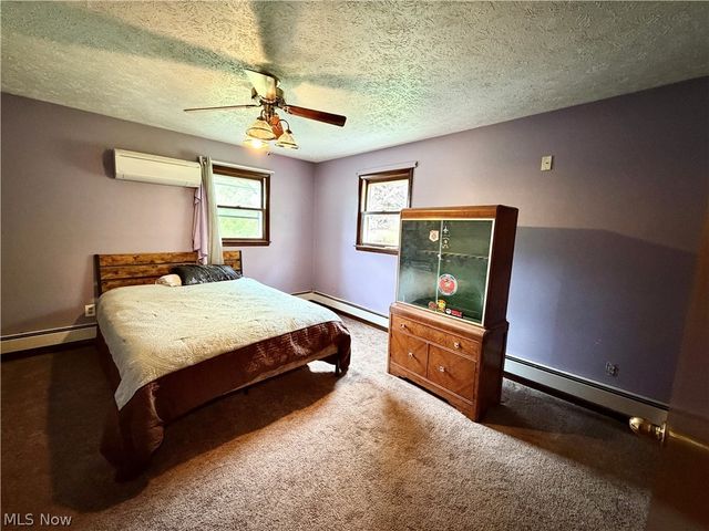 3948 Carson Salt Springs Road, Newton Falls, OH 44444