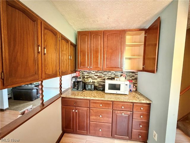3948 Carson Salt Springs Road, Newton Falls, OH 44444