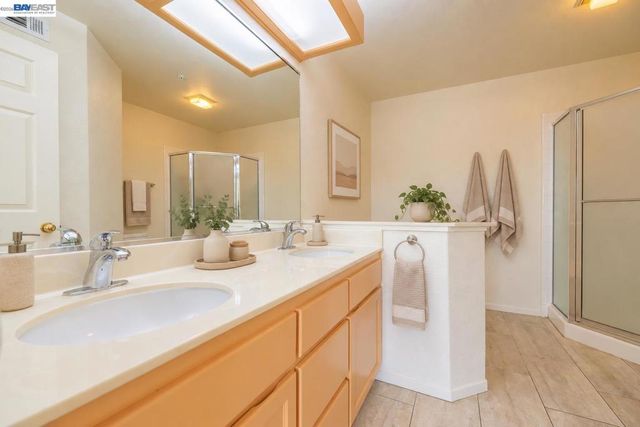 21103 Gary 318A, Castro Valley, CA 94546