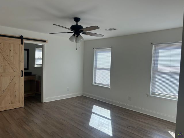 110 Eastlake, Warner Robins, GA 31093