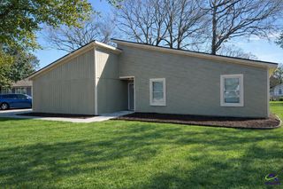 110 Eastlake, Warner Robins, GA 31093