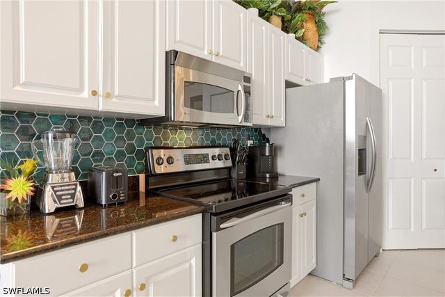 2797 First ST 2105, Fort Myers, FL 33916