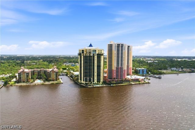 2797 First ST 2105, Fort Myers, FL 33916