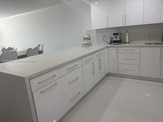5401 Collins Ave 230, Miami Beach, FL 33140