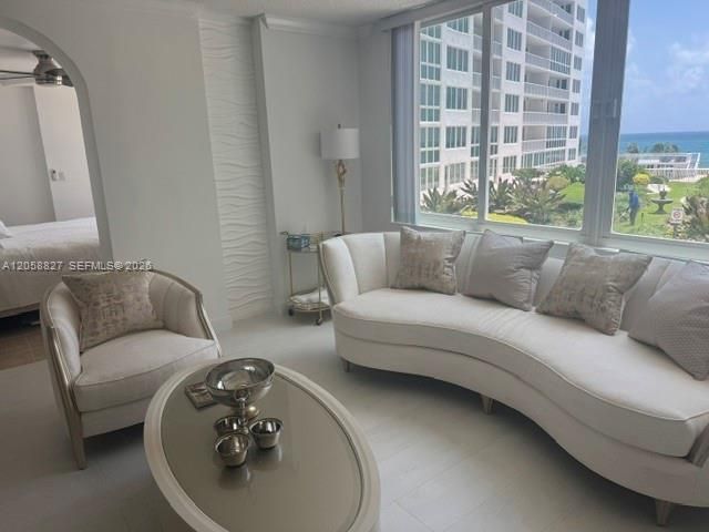 5401 Collins Ave 230, Miami Beach, FL 33140