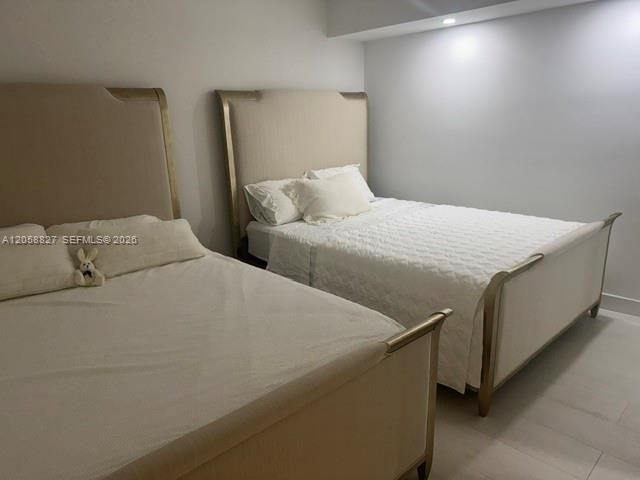 5401 Collins Ave 230, Miami Beach, FL 33140