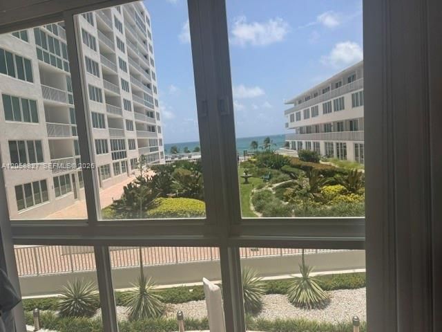 5401 Collins Ave 230, Miami Beach, FL 33140