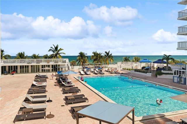 5401 Collins Ave 230, Miami Beach, FL 33140