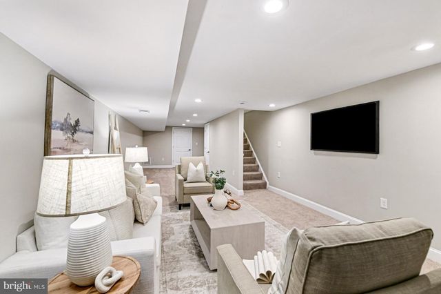 1431 MADISON AVE, Baltimore, MD 21217