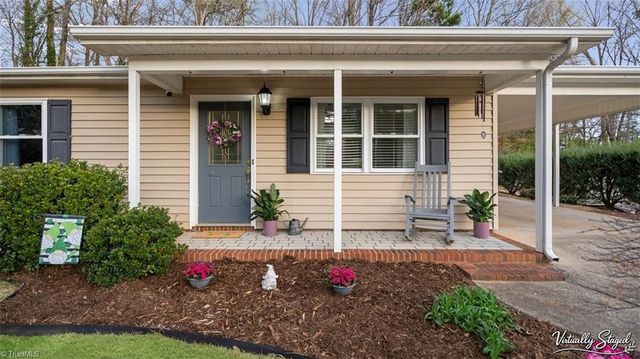 926 Meadowbrook Road, Asheboro, NC 27203