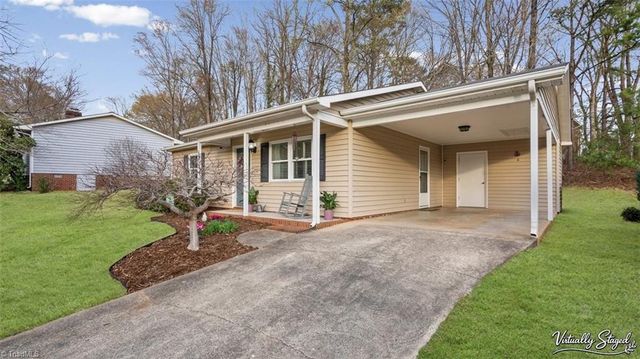 926 Meadowbrook Road, Asheboro, NC 27203