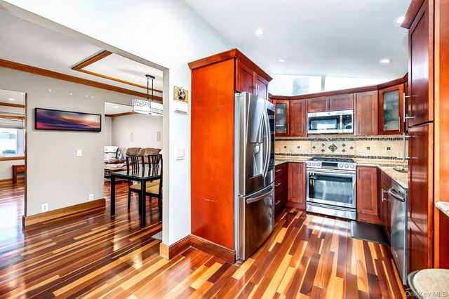 2374 Fish Avenue, North Bellmore, NY 11710