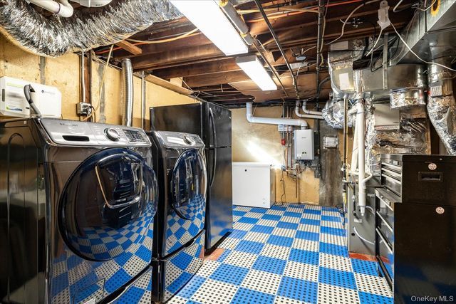 2374 Fish Avenue, North Bellmore, NY 11710