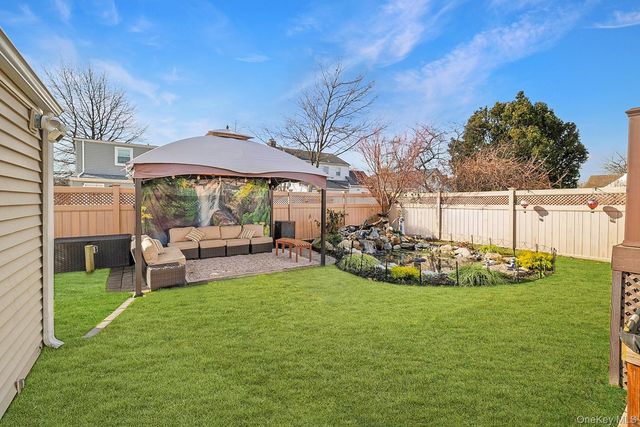 2374 Fish Avenue, North Bellmore, NY 11710