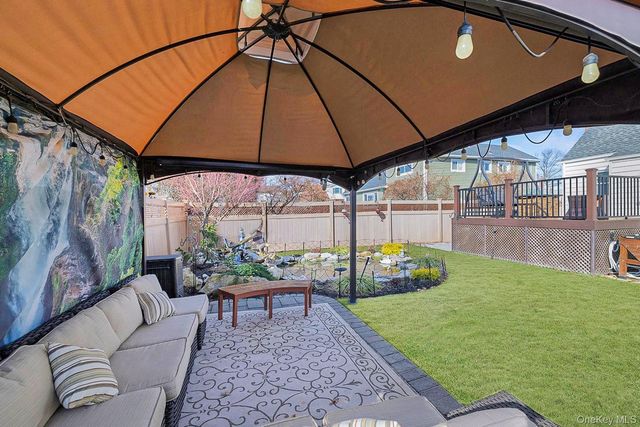 2374 Fish Avenue, North Bellmore, NY 11710