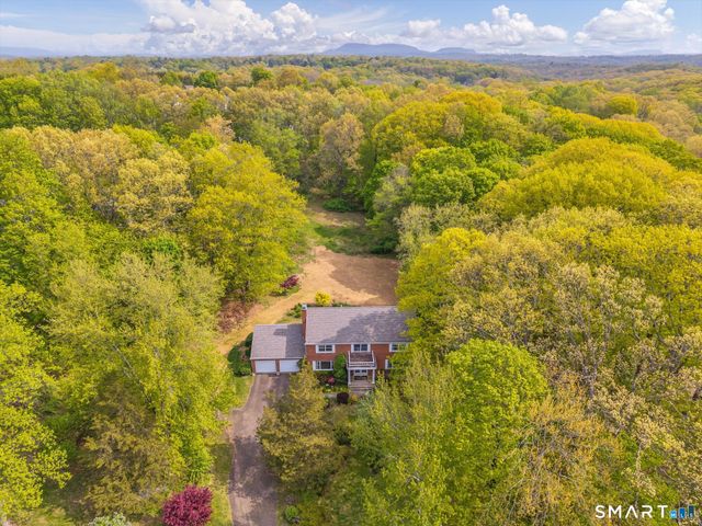 30 Philson Court, Cheshire, CT 06410