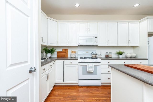 607 ROCKBOURNE MILLS CT, Wallingford, PA 19086