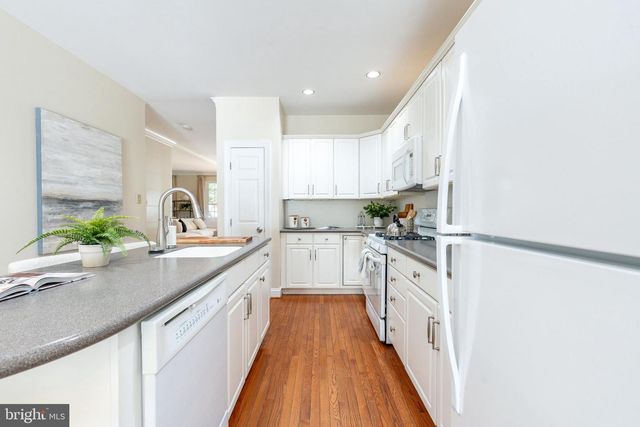 607 ROCKBOURNE MILLS CT, Wallingford, PA 19086