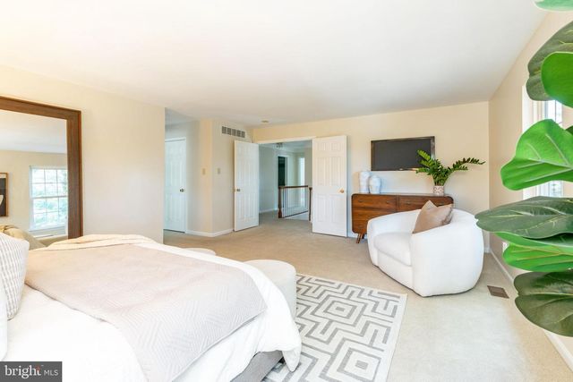 607 ROCKBOURNE MILLS CT, Wallingford, PA 19086