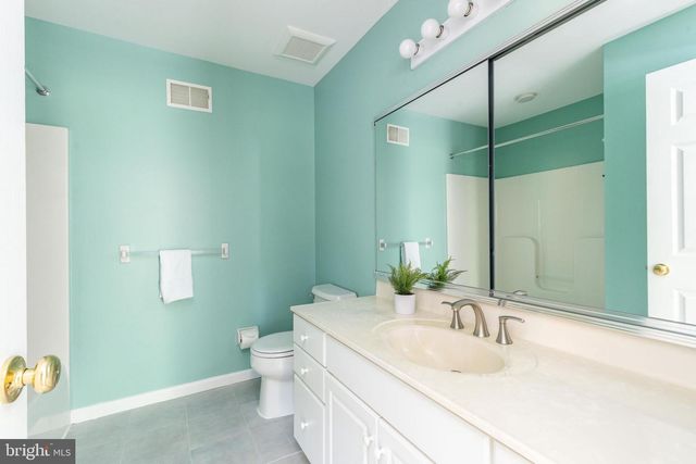 607 ROCKBOURNE MILLS CT, Wallingford, PA 19086