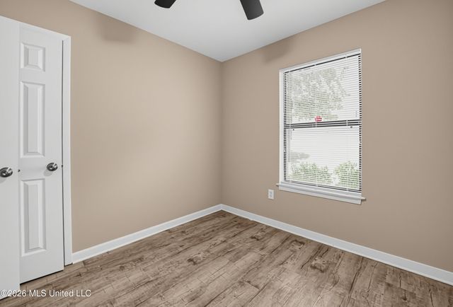223 One Park Place, Jackson, MS 39212
