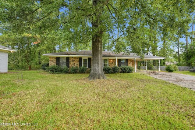 223 One Park Place, Jackson, MS 39212