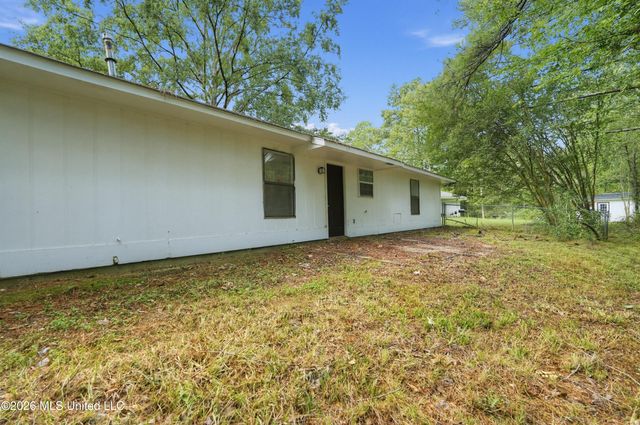 223 One Park Place, Jackson, MS 39212