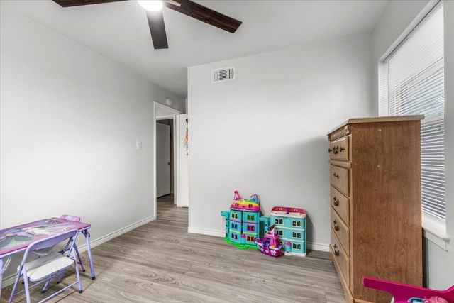 2244 Cambridge Drive, Irving, TX 75061