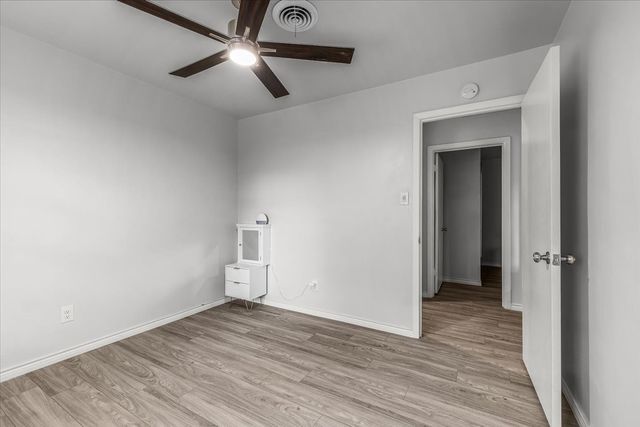 2244 Cambridge Drive, Irving, TX 75061