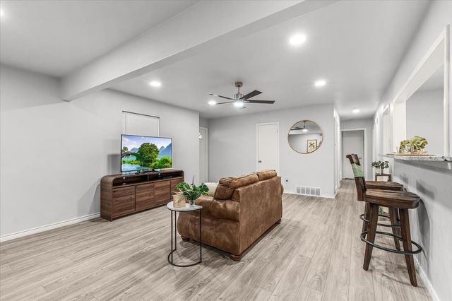 2244 Cambridge Drive, Irving, TX 75061