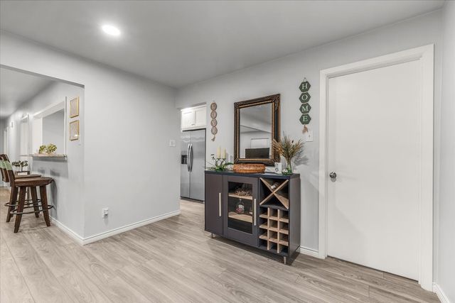 2244 Cambridge Drive, Irving, TX 75061