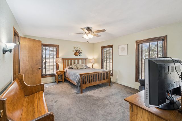 2383 230th Avenue, Grand Mound, IA 52751