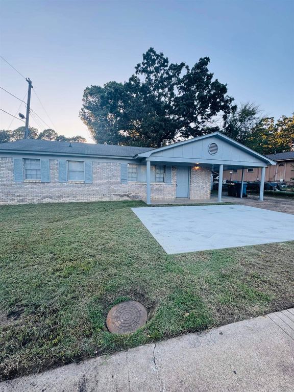 9824 Chicot Road, Little Rock, AR 72209