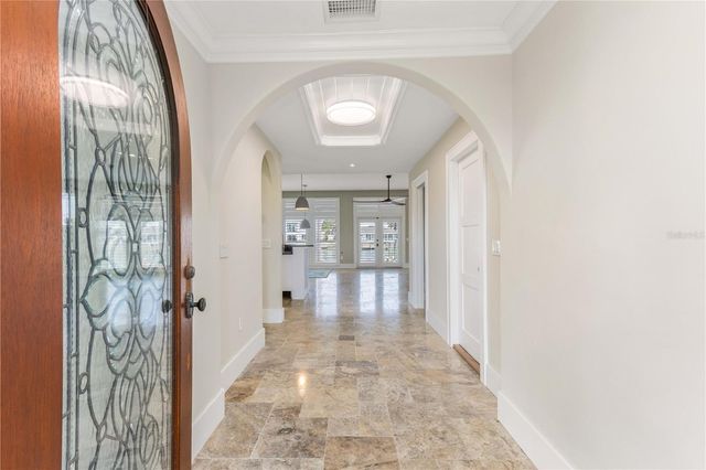 440 PALM ISLAND SE, Clearwater Beach, FL 33767
