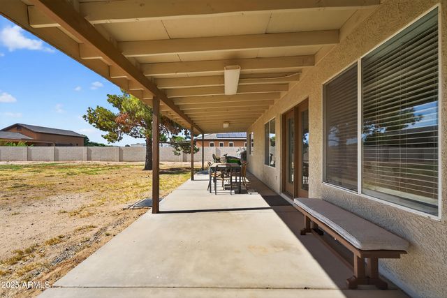 6802 N CITRUS Road, Waddell, AZ 85355