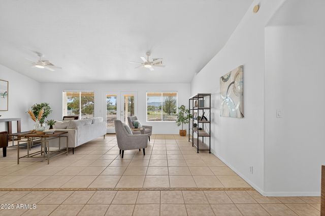 6802 N CITRUS Road, Waddell, AZ 85355