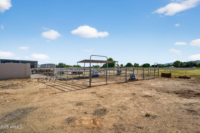 6802 N CITRUS Road, Waddell, AZ 85355