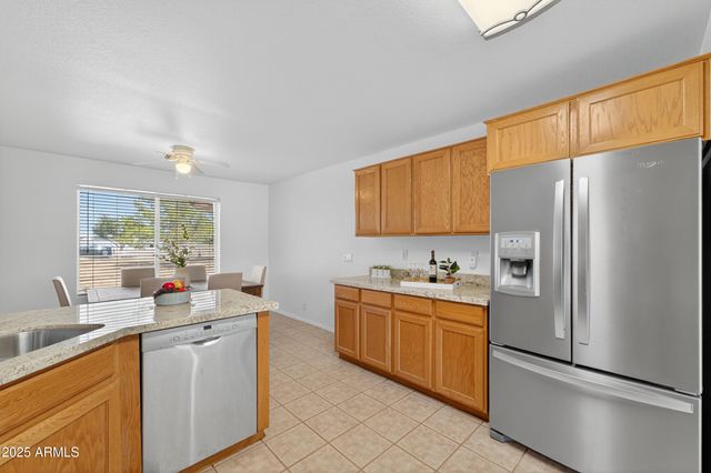 6802 N CITRUS Road, Waddell, AZ 85355