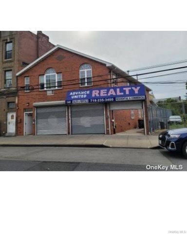 140 JAMAICA Avenue, Brooklyn, NY 11207