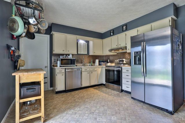 1013 Abilene Court, Hanover Twp, OH 45013