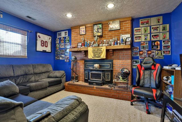 1013 Abilene Court, Hanover Twp, OH 45013