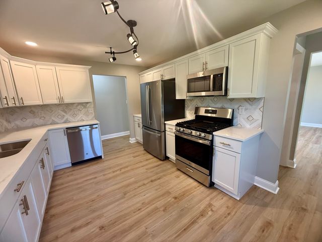 415 N Grand Boulevard, Gary, IN 46403
