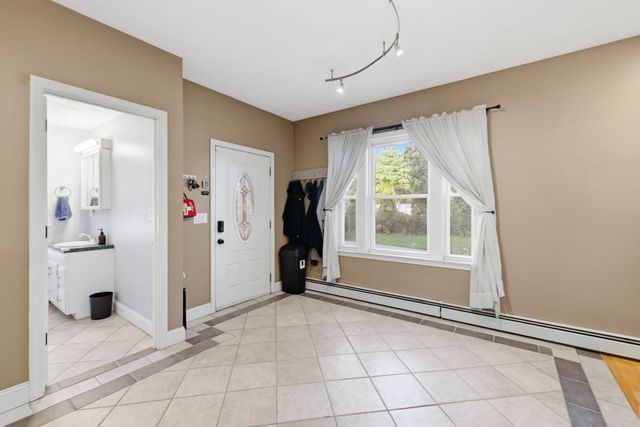 648 Merrimack Ave, Dracut, MA 01826