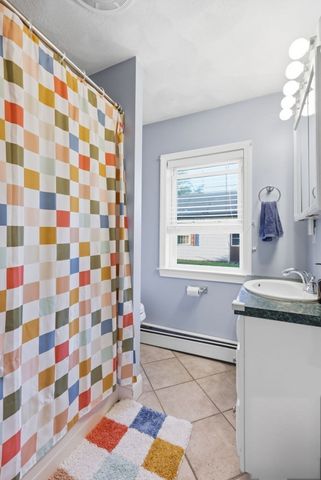 648 Merrimack Ave, Dracut, MA 01826