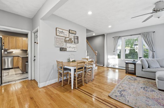 648 Merrimack Ave, Dracut, MA 01826