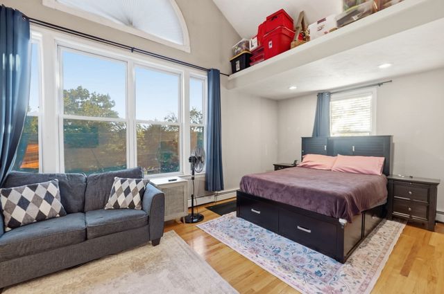 648 Merrimack Ave, Dracut, MA 01826